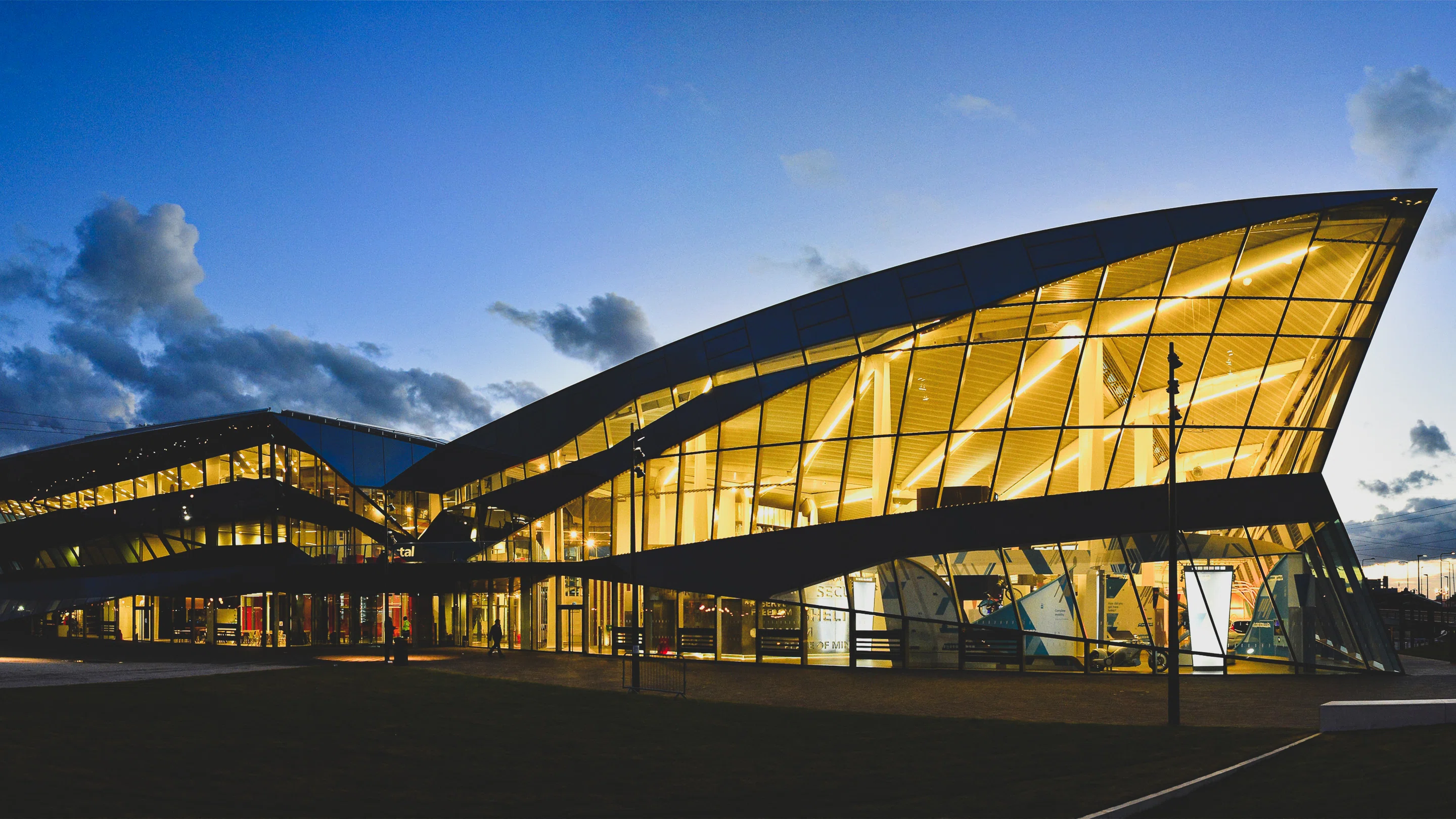 The Crystal (London) – Smart Building Powered by Renewables
